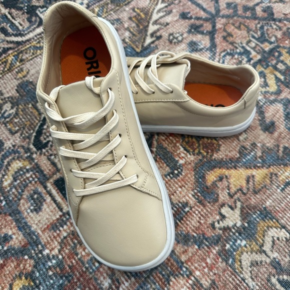 Origo The Everyday Sneaker in Latte, NWT - Picture 5 of 6